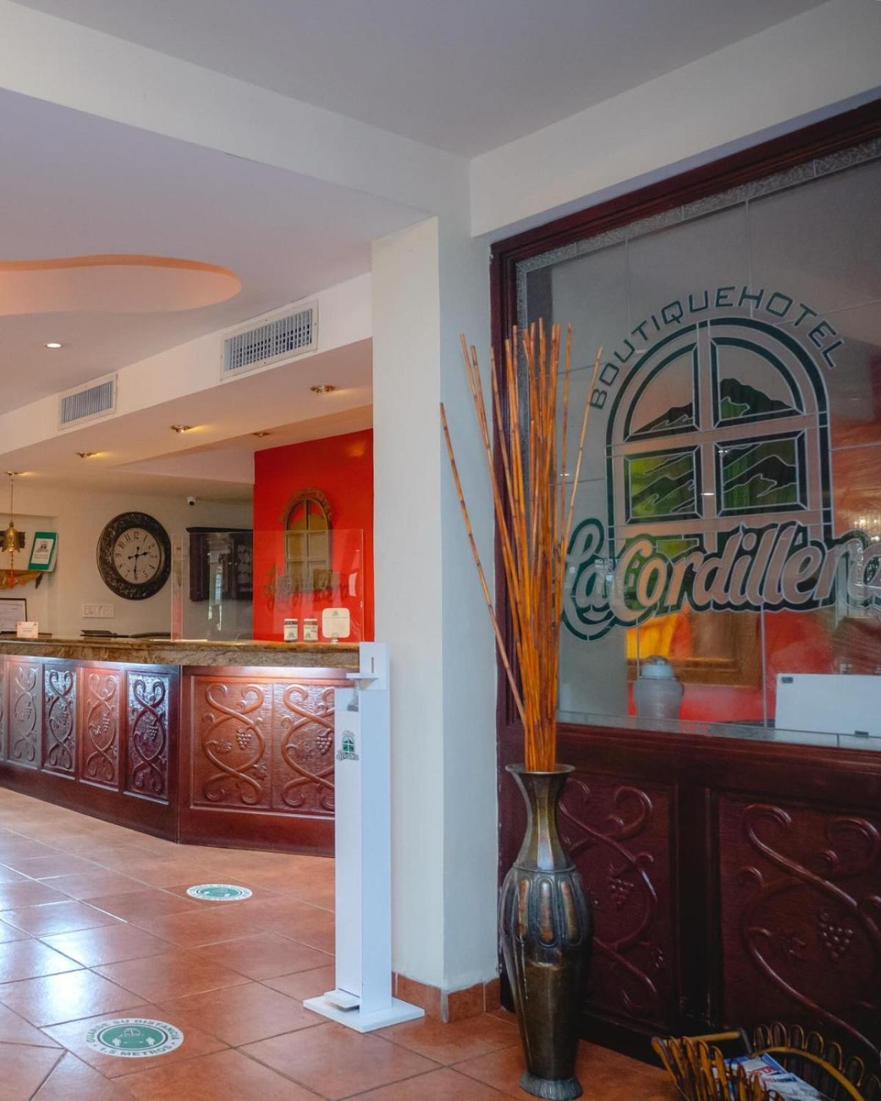 Boutique Hotel La Cordillera San Pedro Sula Bagian luar foto