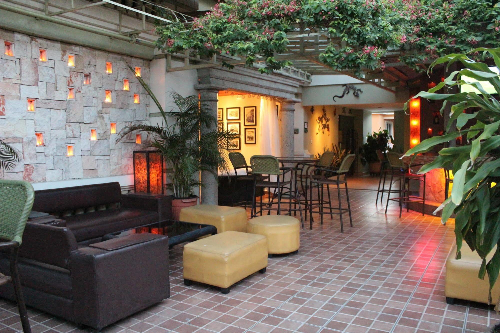 Boutique Hotel La Cordillera San Pedro Sula Bagian luar foto