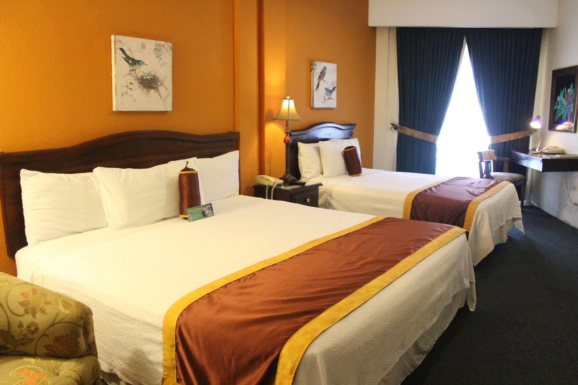 Boutique Hotel La Cordillera San Pedro Sula Bagian luar foto